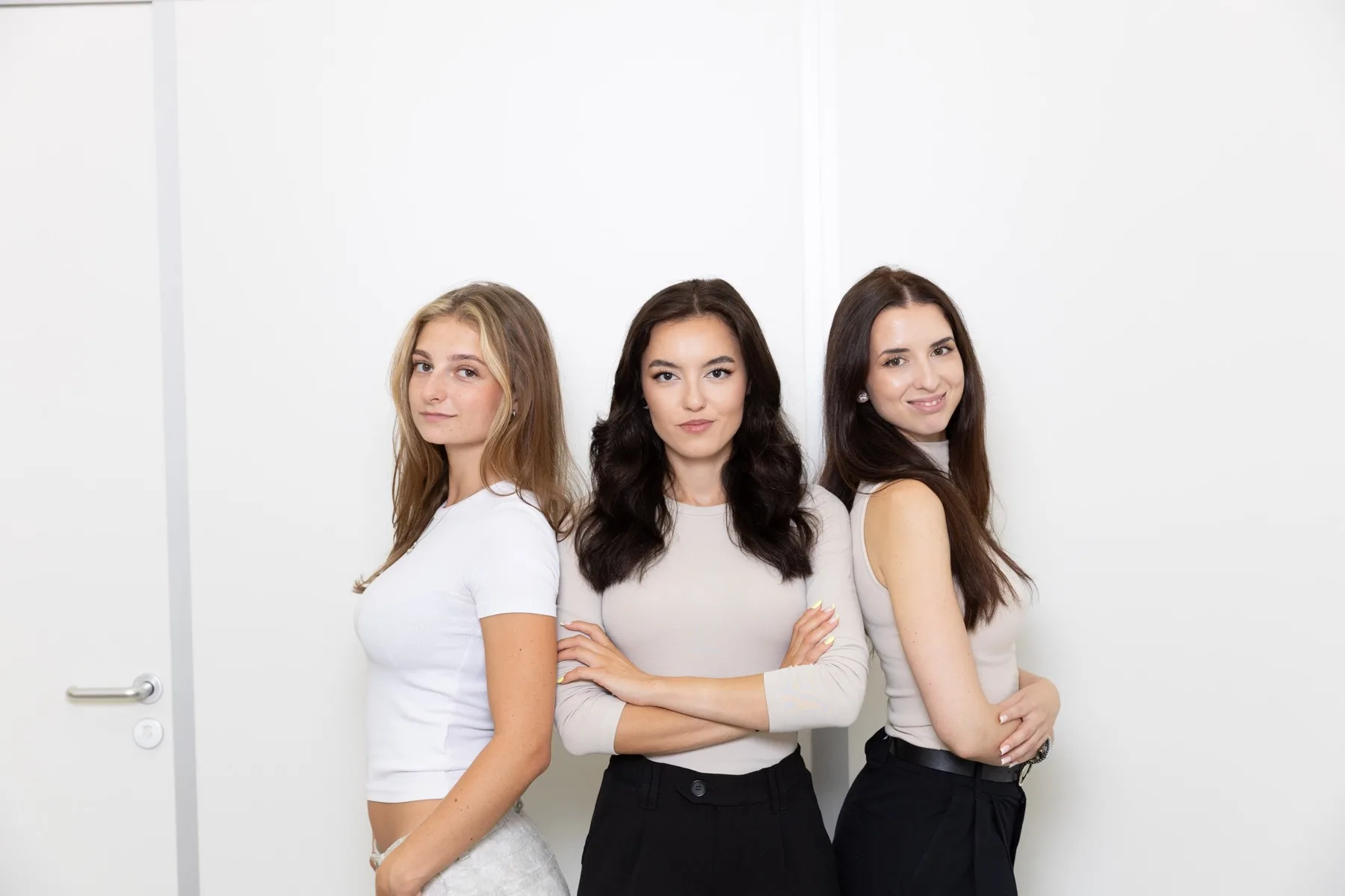 Tým ILLÉS beauty: Žanet, Isabel a Barča